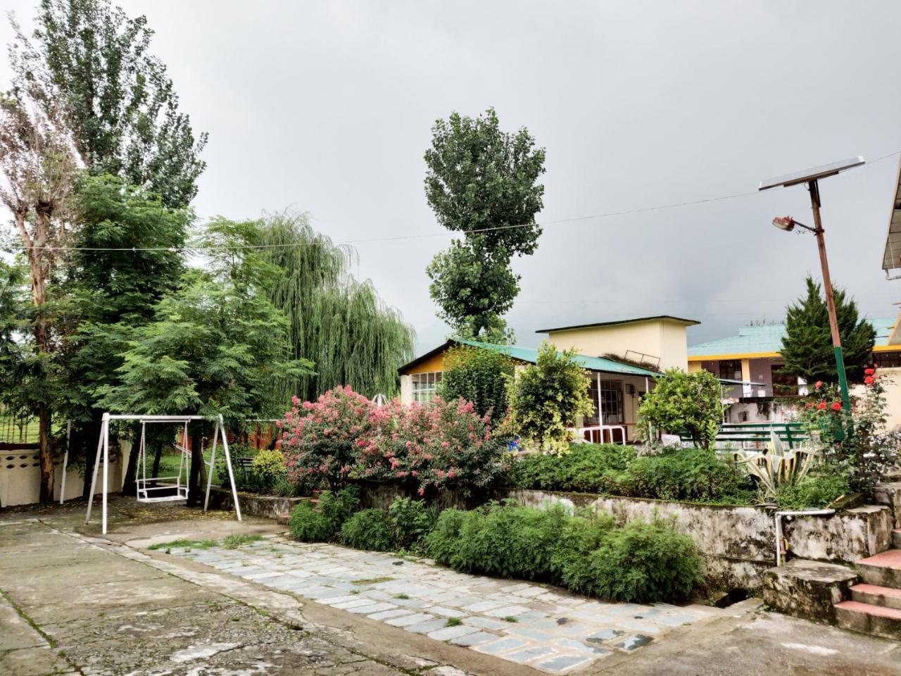 Pops Resort Pālampur المظهر الخارجي الصورة